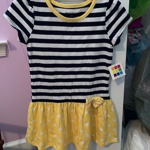 Girls summer dress Size 3T. NWT